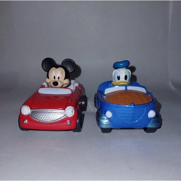Disney Mickey & The Roadster Racers Die-Cast Mickey & Donald Figures lot 3" Cars - Picture 3 of 9